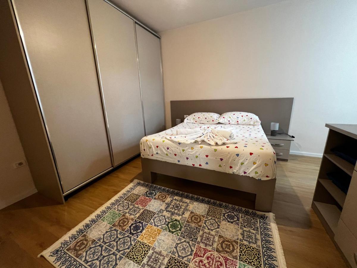 Tirana Main Square Apartment Exterior photo