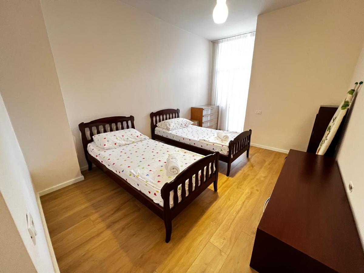 Tirana Main Square Apartment Exterior photo