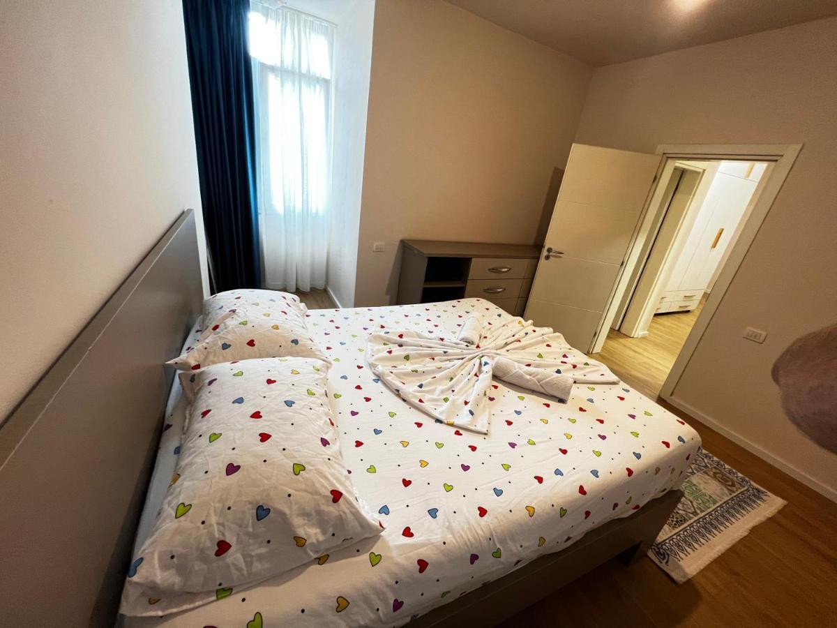 Tirana Main Square Apartment Exterior photo